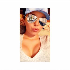 Meet your Posher, Natalie